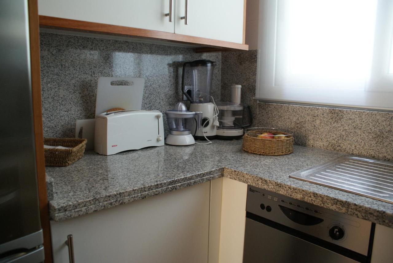 Apartamento Elegance Дения Екстериор снимка